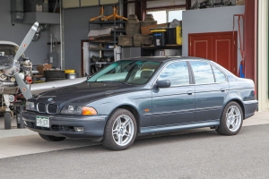 2000 BMW 528i thumbnail