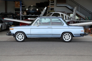 1976 BMW 2002 thumbnail
