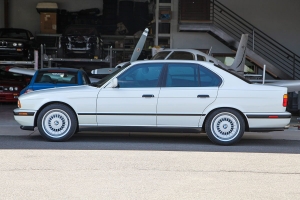 1991 BMW M5 thumbnail