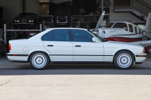 1991 BMW M5 thumbnail