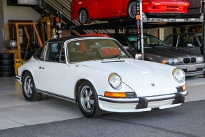 1973.5 Porsche 911T Targa thumbnail