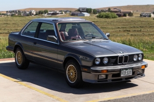 1987 BMW (E30) 325iS thumbnail