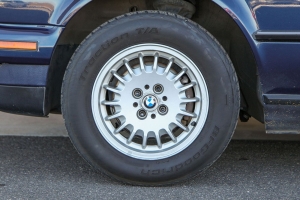 1989 BMW 325i Convertible thumbnail