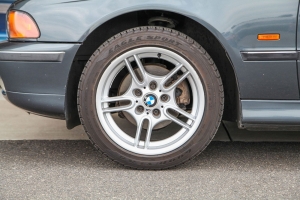 2000 BMW 528i thumbnail