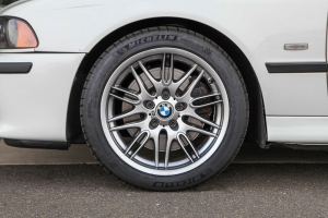 2002 BMW (E39) M5 thumbnail