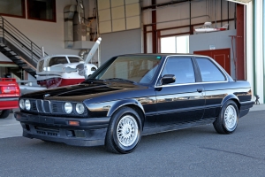 1990 BMW (E30) 325iS thumbnail