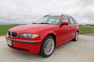 2002 BMW E46 330xi Sport Wagon thumbnail