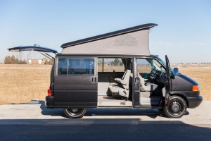 2002 Volkswagen Eurovan MV Weekender thumbnail