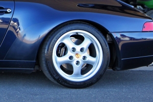 1996 Porsche (993) 911 Carrera 2 thumbnail