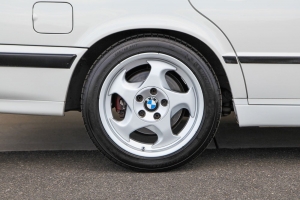 1995 BMW (E34) 540i M Sport thumbnail