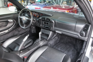 2004 Porsche (996.2) 911 GT3 thumbnail