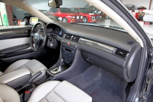 2003 Audi RS 6 Quattro thumbnail
