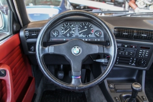 1987 BMW (E30) 325iS thumbnail