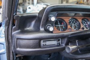 1976 BMW 2002 thumbnail