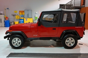 1993 Jeep Wrangler YJ thumbnail