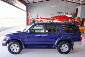 2002 Toyota 4Runner SR5 thumbnail