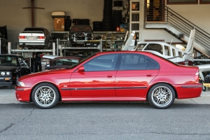 2003 BMW (E39) M5 thumbnail