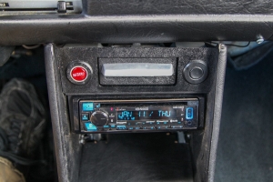 1976 BMW 2002 thumbnail