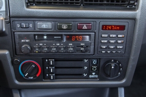 1987 BMW (E30) 325iS thumbnail