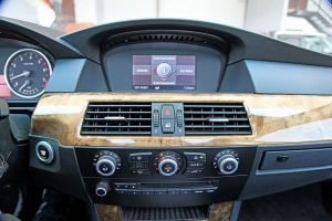 2008 (E61) BMW 535Xi Sport Wagon thumbnail