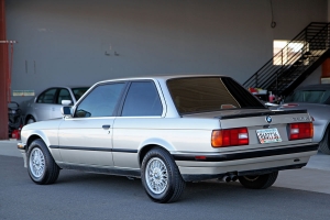 1989 BMW (E30) 325iS thumbnail