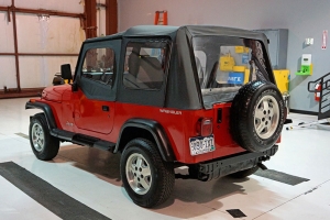 1993 Jeep Wrangler YJ thumbnail