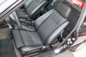 1991 BMW (E30) 318iS thumbnail