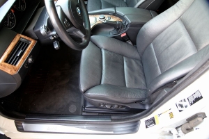 2008 (E61) BMW 535Xi Sport Wagon thumbnail