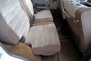 1989 Toyota Land Cruiser HJ61 thumbnail