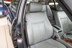 2000 BMW 528i thumbnail