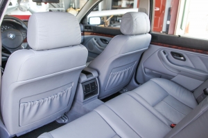 2001 BMW 530i Sport thumbnail