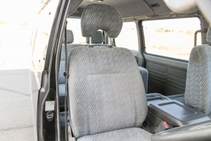 1994 Mitsubishi Delica Star Wagon GLX thumbnail