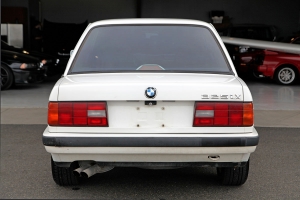 1991 BMW (E30) 325iX thumbnail