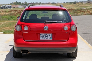 2008 Volkswagen Passat Wagon 2.0T thumbnail