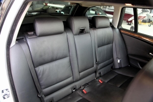 2008 (E61) BMW 535Xi Sport Wagon thumbnail