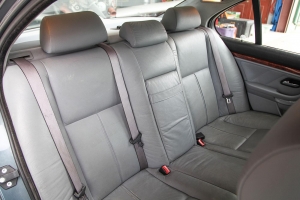 2000 BMW 528i thumbnail