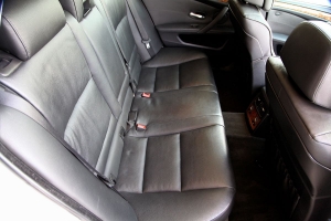 2008 (E61) BMW 535Xi Sport Wagon thumbnail