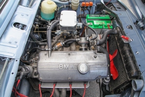 1976 BMW 2002 thumbnail