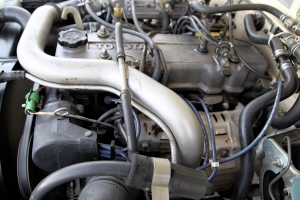 1986 Toyota EFI Turbo 4x4 Pickup thumbnail