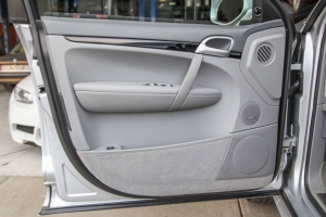 2010 Porsche (957) Cayenne GTS thumbnail