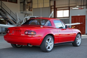 1997 (NA- First Gen) Mazda MX5 Miata thumbnail