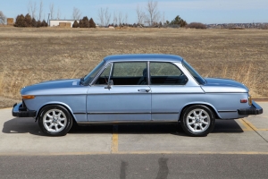 1976 BMW 2002 thumbnail