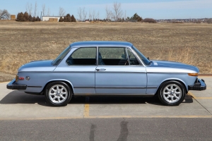 1976 BMW 2002 thumbnail