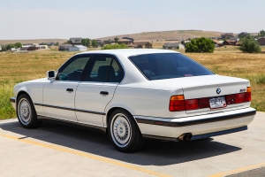 1991 BMW M5 thumbnail