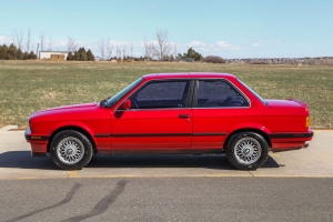 1989 BMW (E30) 325iS thumbnail