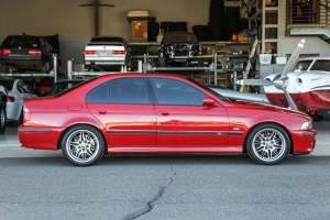 2003 BMW (E39) M5 thumbnail