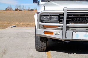 1989 Toyota Land Cruiser HJ61 thumbnail