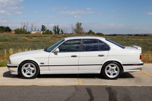 1995 BMW (E34) 540i M Sport thumbnail