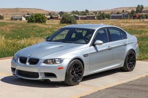 2011 BMW M3 thumbnail