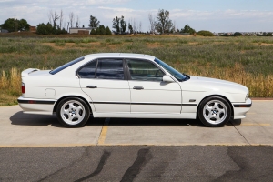 1995 BMW (E34) 540i M Sport thumbnail